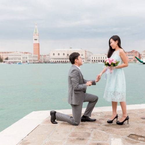 Marriage proposal in Venice