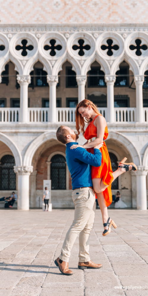 Surprise Proposal in Venice