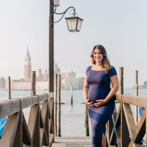 Babymoon in Venice, pregnancy photo session