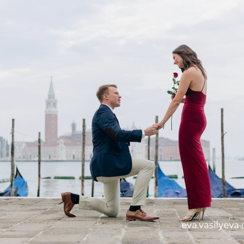 Wedding Proposal in Venice