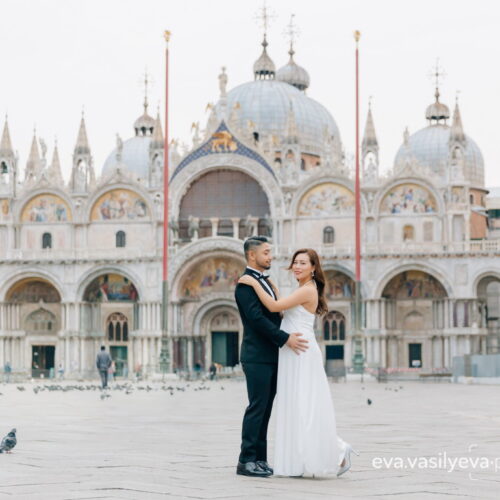 Eva Vasilyeva travel wedding photographer in venice